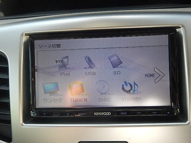 車両画像10
