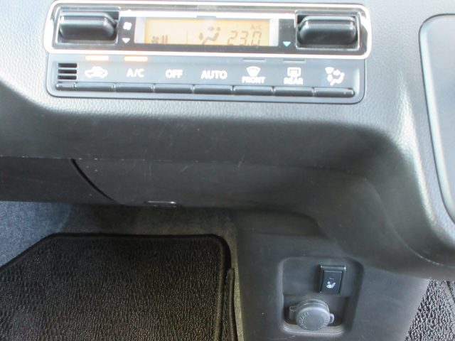 車両画像12
