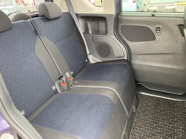車両画像10