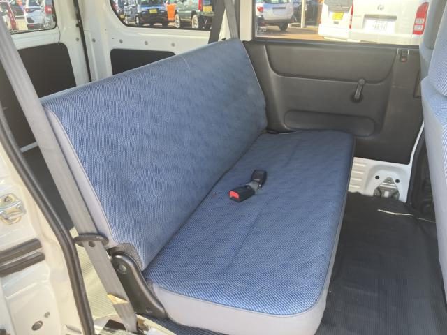 車両画像11