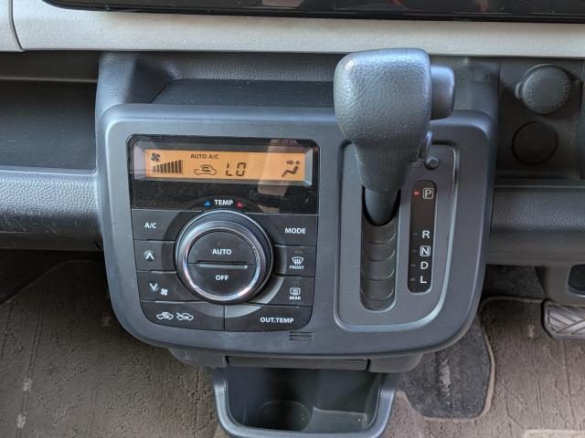 車両画像16