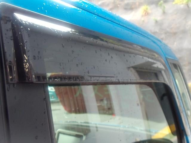 車両画像16