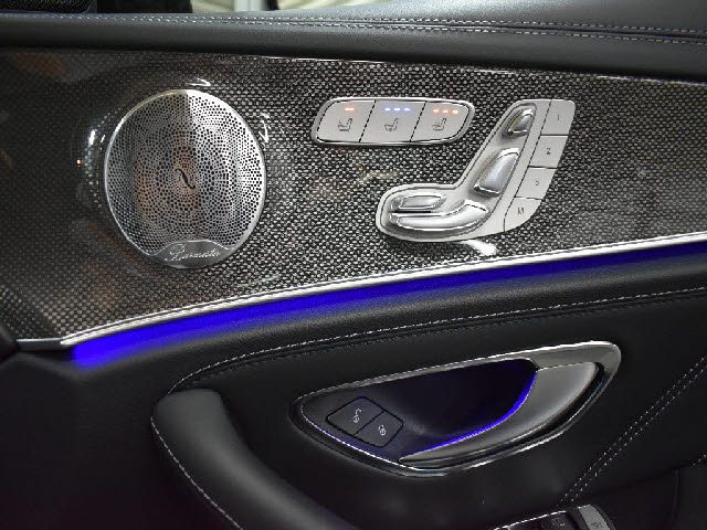 車両画像13