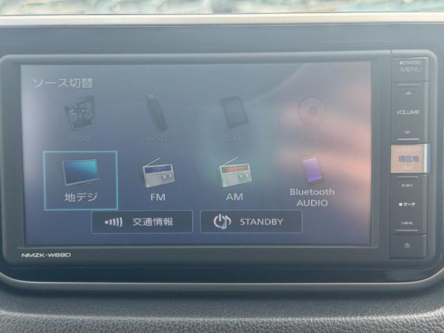 車両画像23