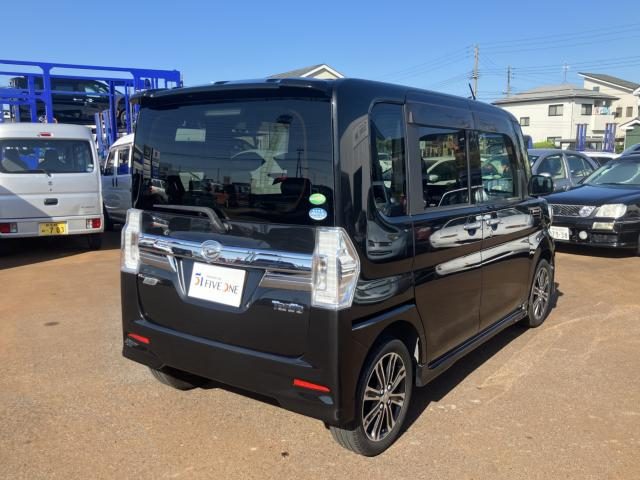 車両画像4