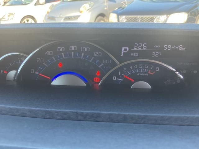 車両画像13