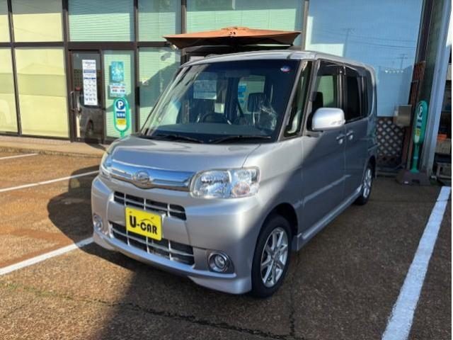 タント　４ＷＤ　Ｇ