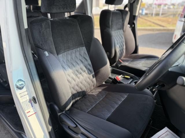 車両画像14