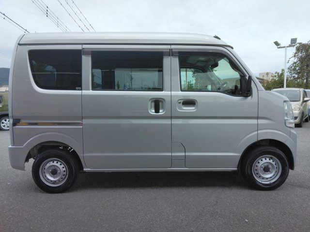 車両画像4