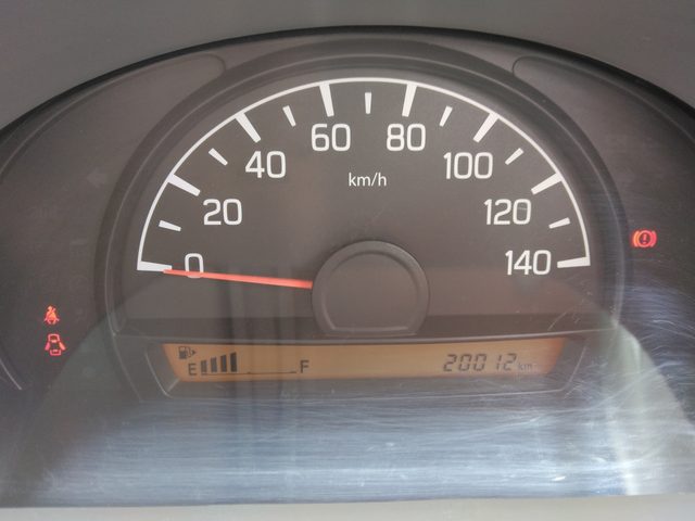 車両画像14