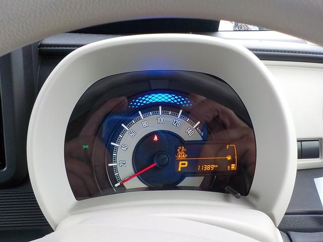 車両画像15