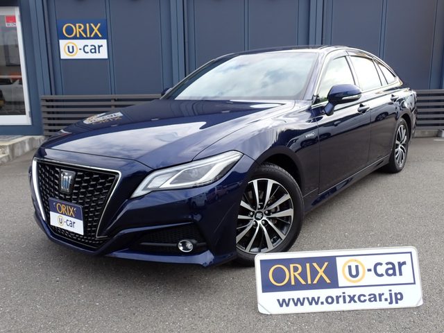 クラウン　セダン　ハイブリッド　Ｓ　Ｃパッケージ