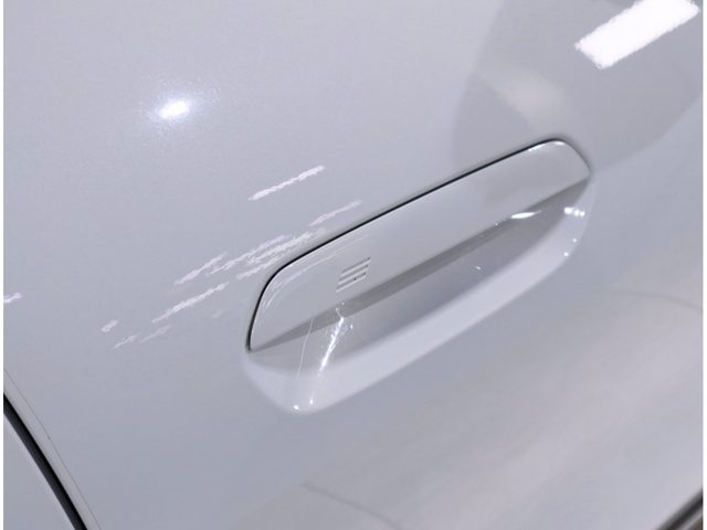 車両画像28