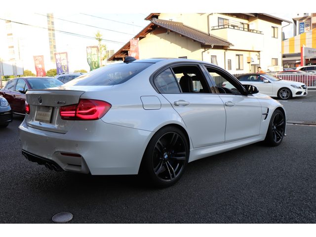 車両画像6