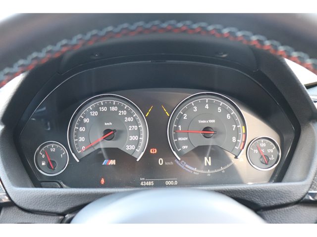 車両画像14