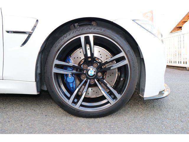 車両画像30