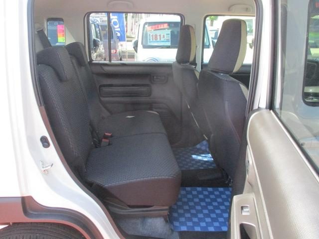 車両画像16