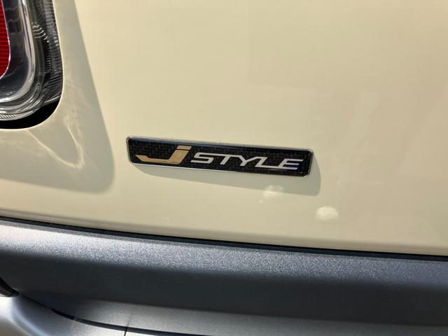 車両画像11