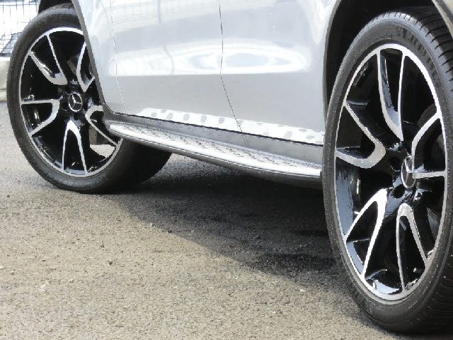 車両画像13