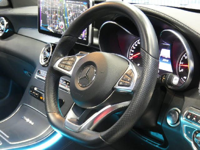 車両画像16