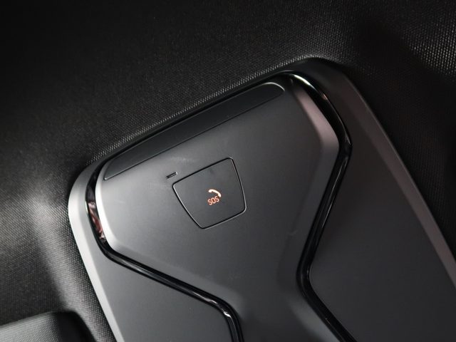 車両画像24