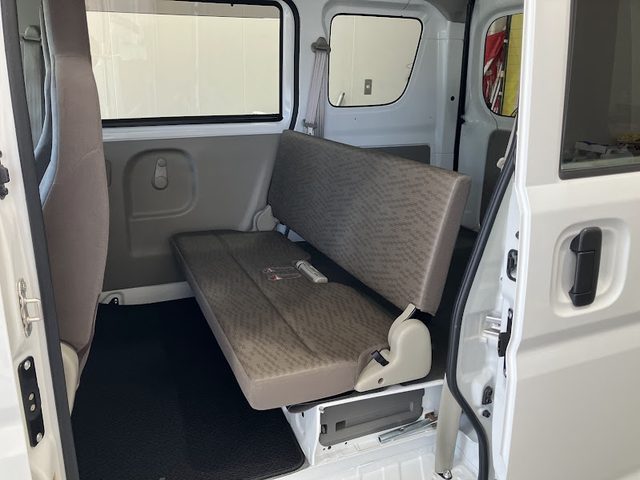 車両画像11