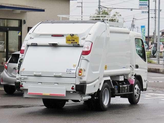 車両画像2