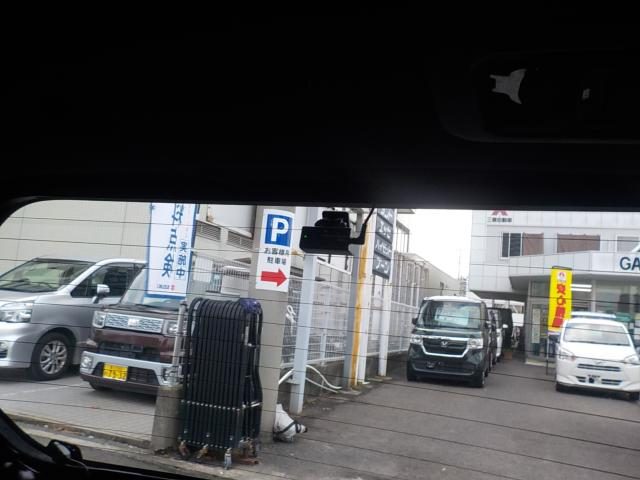 車両画像18