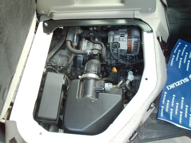 車両画像16