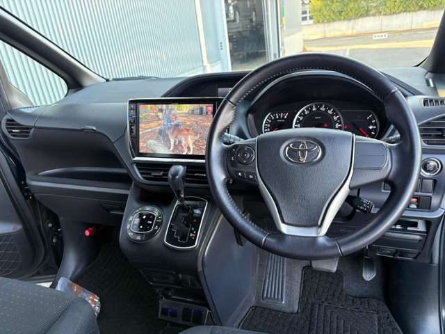 車両画像10