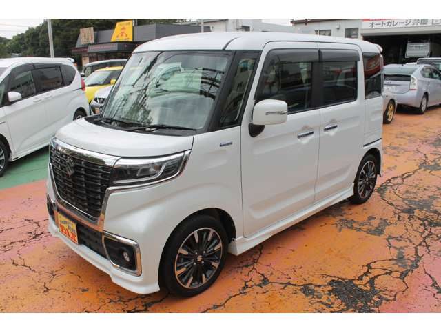 スペーシア　カスタム　４ＷＤ　ハイブリッドＸＳ