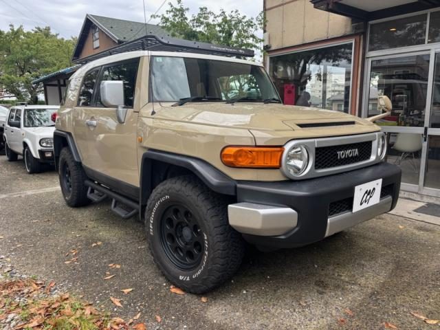 ＦＪ　クルーザー　４ＷＤ　ベースグレード