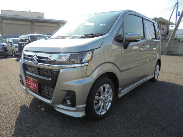 ワゴンＲ　カスタムＺ　４ＷＤ　カスタムＺ　ＨＹＢＲＩＤ　ＺＸ　４型