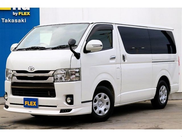ハイエースバン　２ＷＤ　５Ｄ２．０スーパーＧＬダークプライムロン