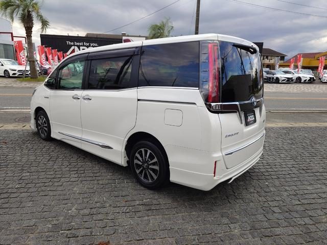 車両画像4