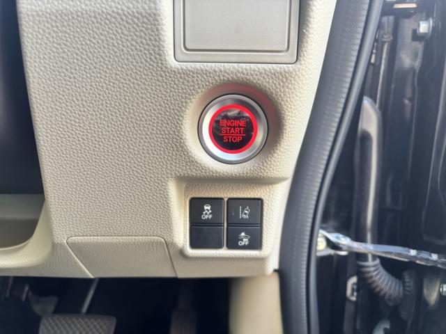車両画像18