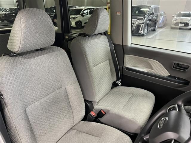 車両画像12