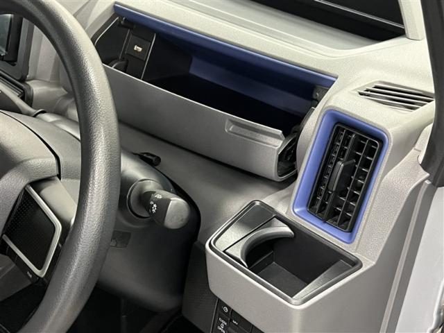 車両画像26