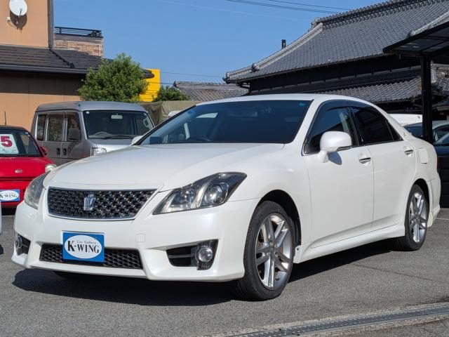 クラウン　セダン　アスリート　レーダー　電動シート　バック