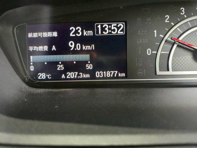 車両画像12