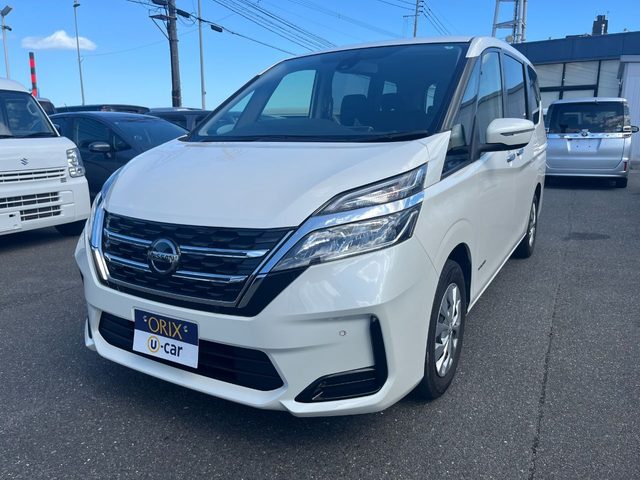 セレナ　Ｓハイブリッド　ＸＶ