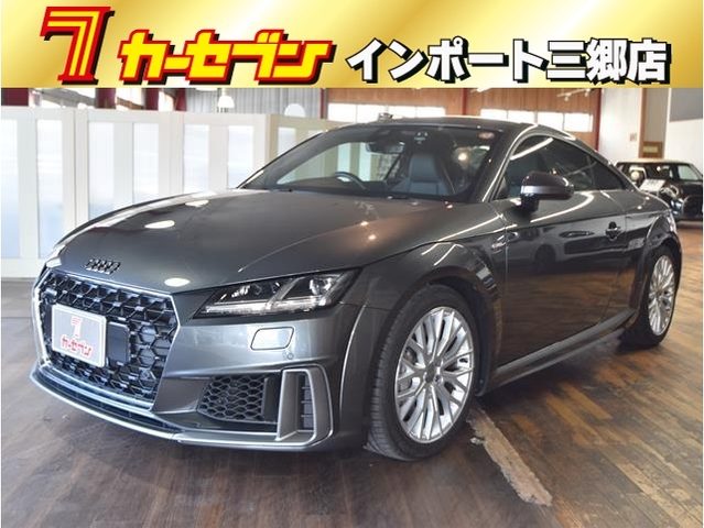 ＴＴ　クーペ　４５　ＴＦＳＩ　クワトロ　Ｓラインパッケ