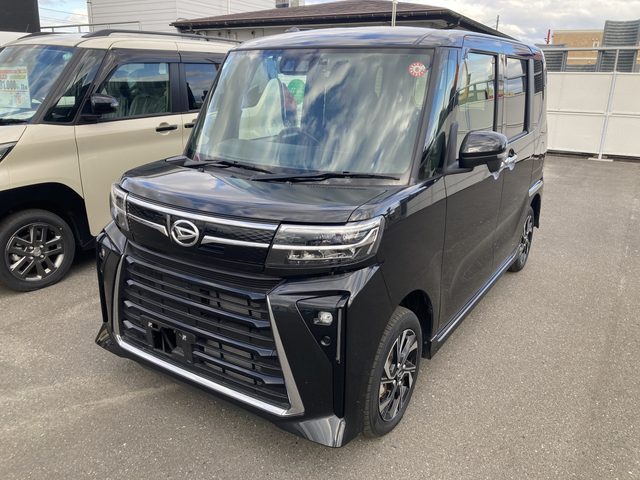 タント　カスタム　４ＷＤ　Ｘ