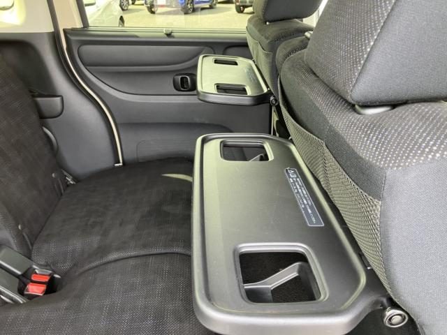 車両画像19