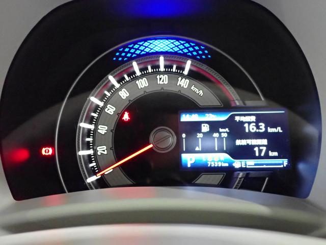 車両画像14