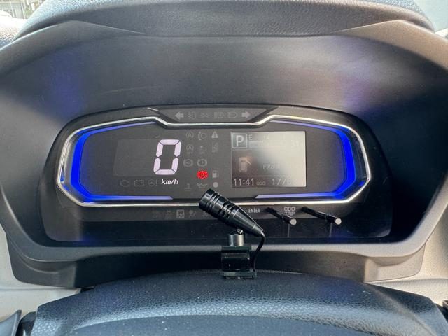 車両画像16