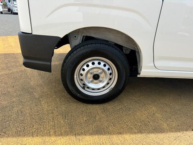 車両画像23