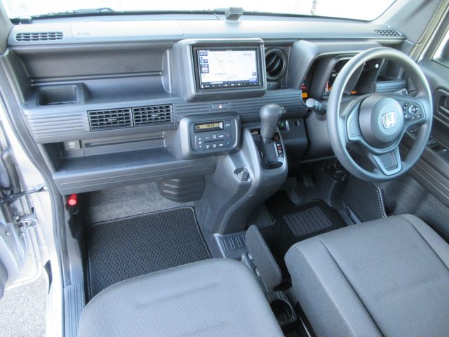 車両画像26