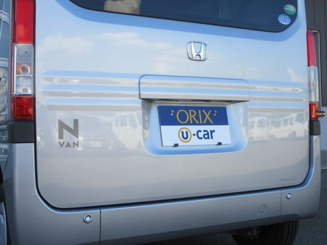 車両画像30