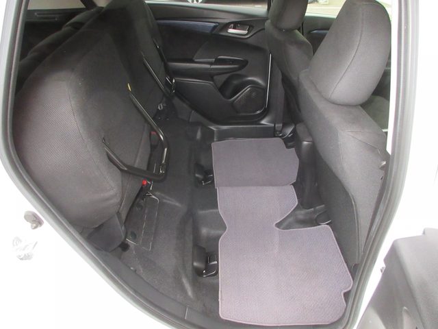 車両画像15